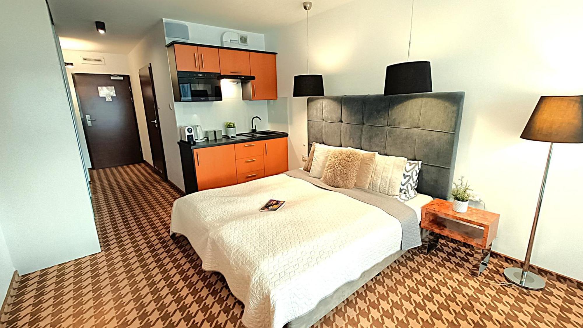 122 W Pieciogwiazdkowym Royal Tulip 200m Plaza Dobruk Romek Apartment